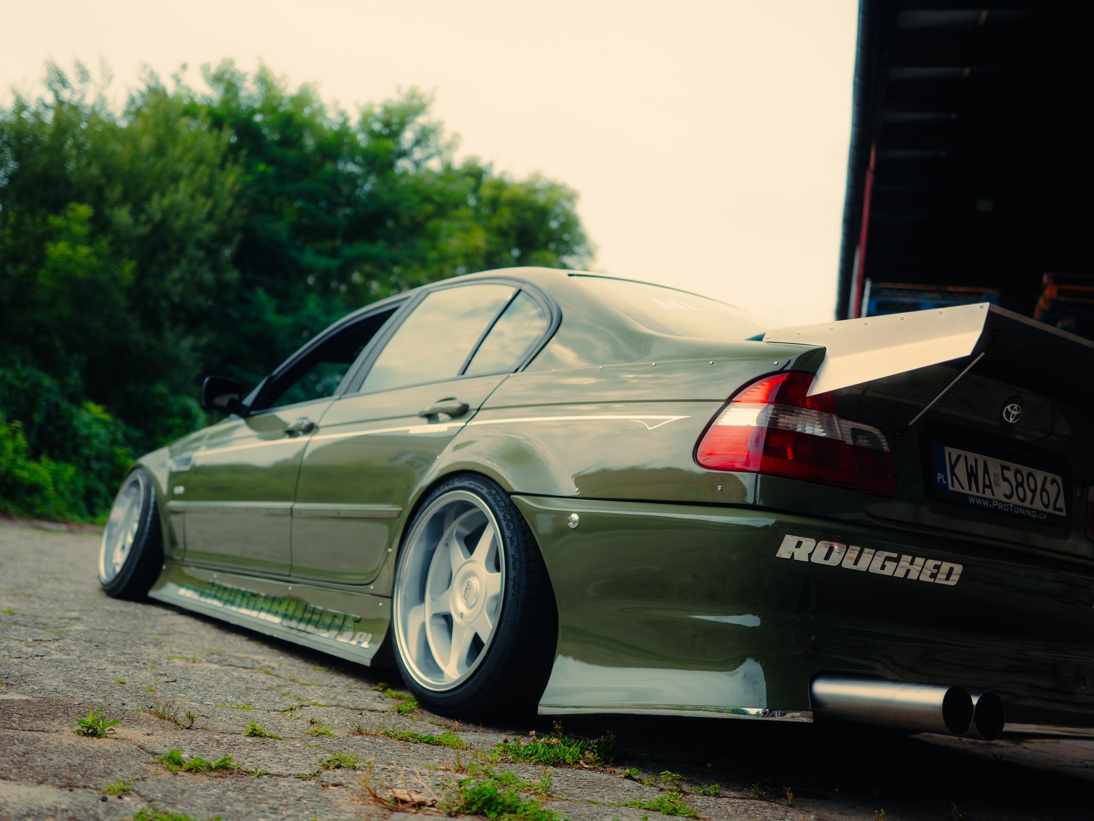 Drag Wing BMW E46 Sedan