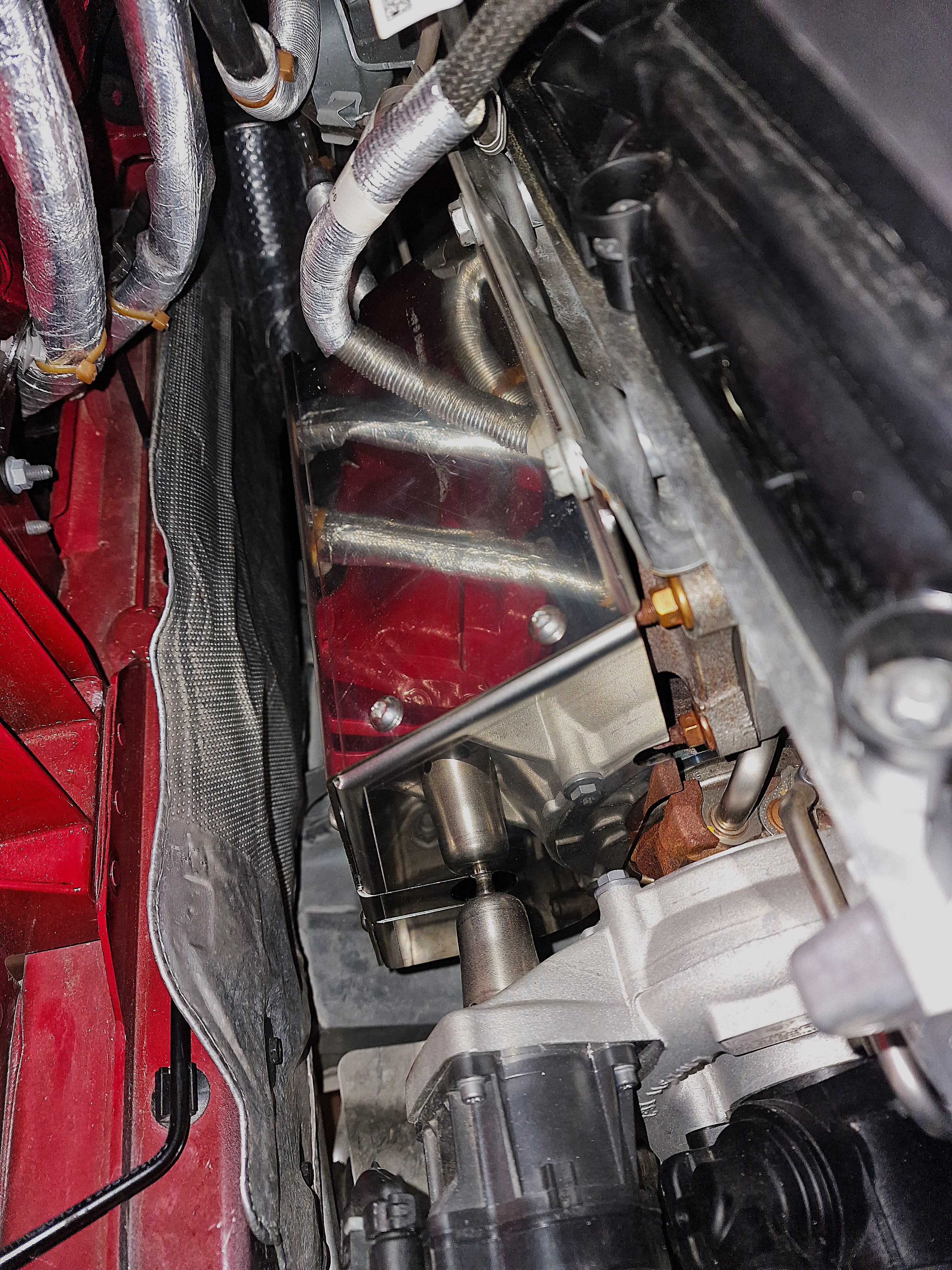 Osłona termiczna turbosprężarki Toyota Supra MK V (A90)