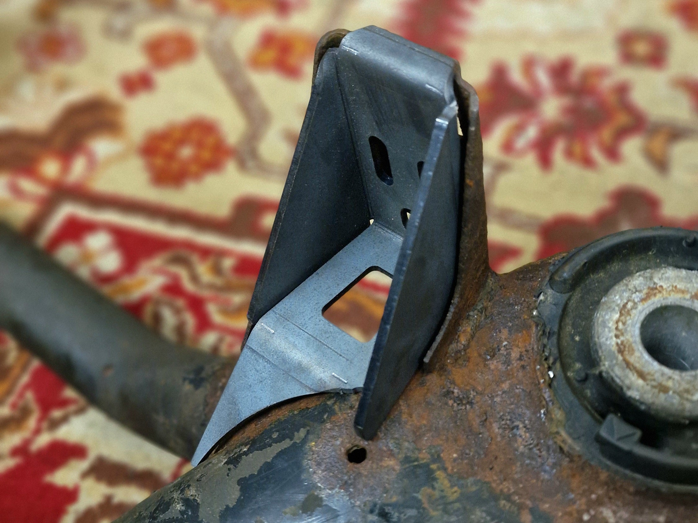 Wzmocnienia mocowań stabilizatora tylnego BMW E46