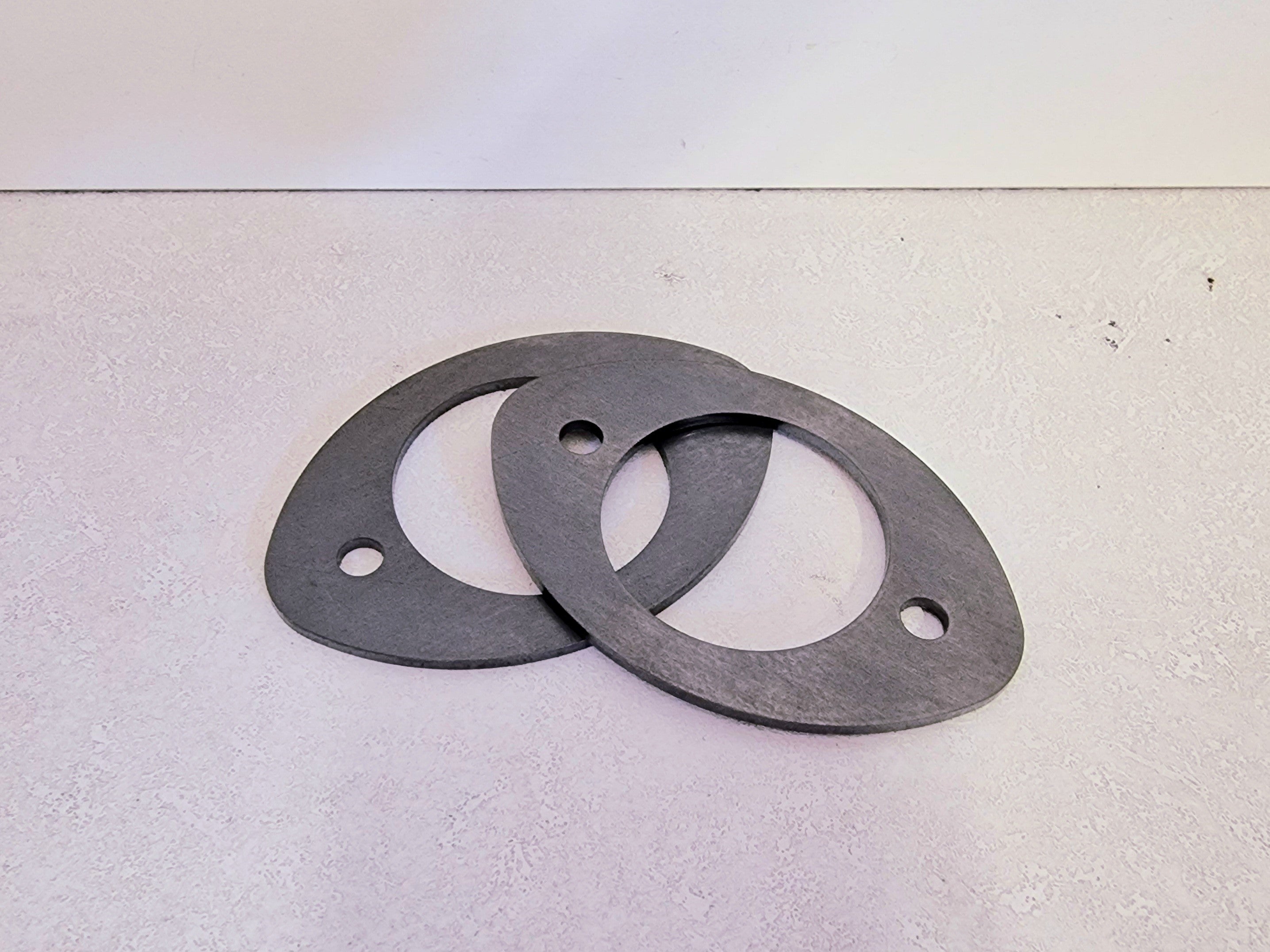 Wzmocnienia mocowań tylnych amortyzatorów BMW E36