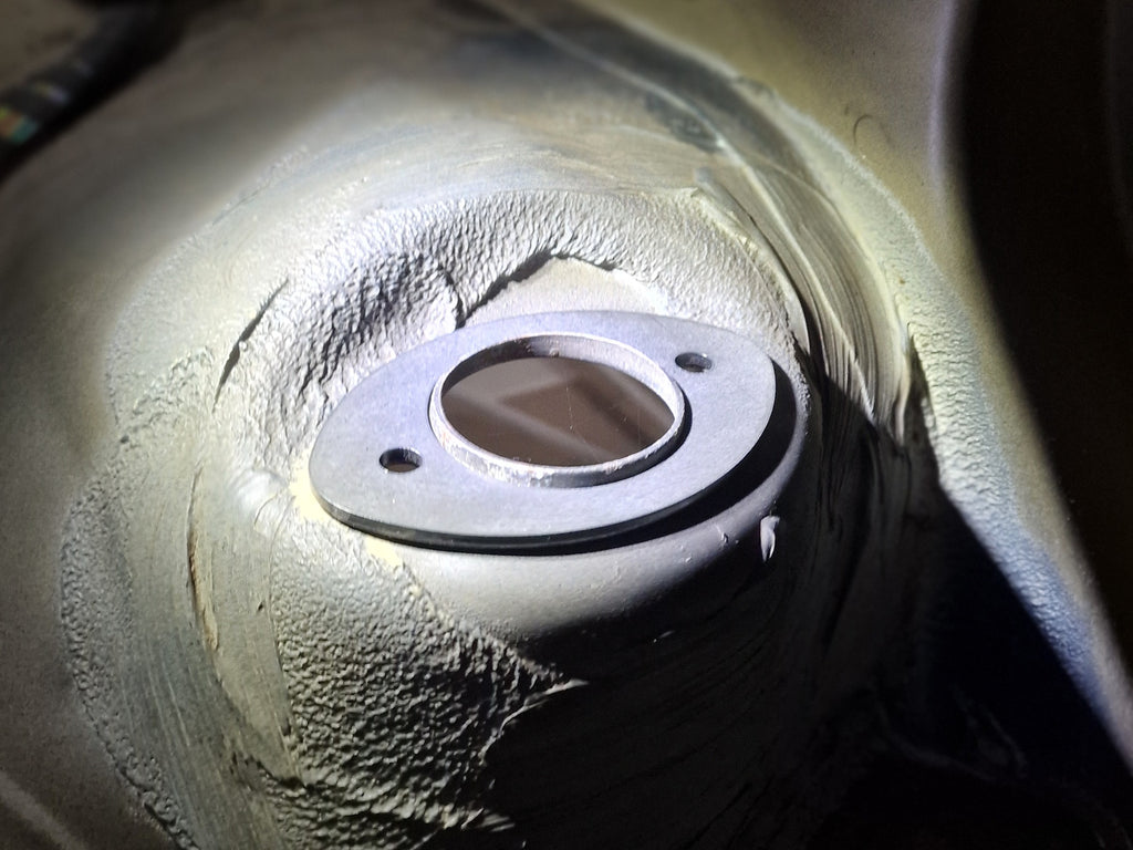 Wzmocnienia mocowań tylnych amortyzatorów BMW E36