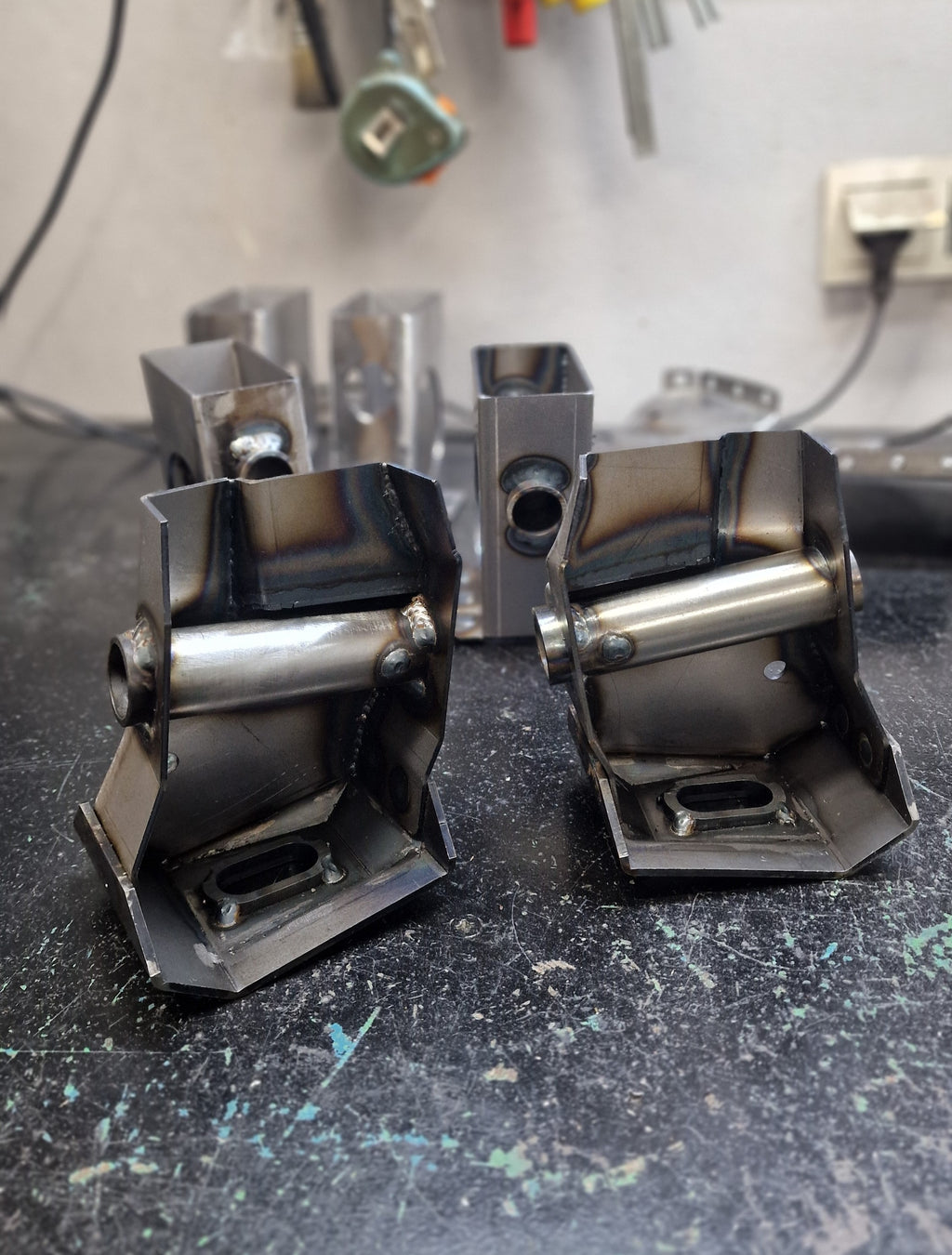 Zestaw naprawczy podciągów/punktów podnoszenia progu BMW E36